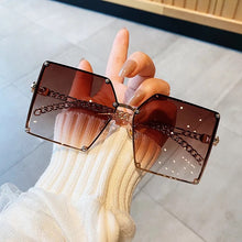 Load image into Gallery viewer, Newest Fashion Elegant luxury sunglasses
